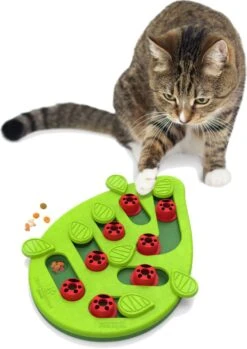 Nina Ottosson Puzzle & Play Buggin Out -Huisdierproducten 0201150 met kat